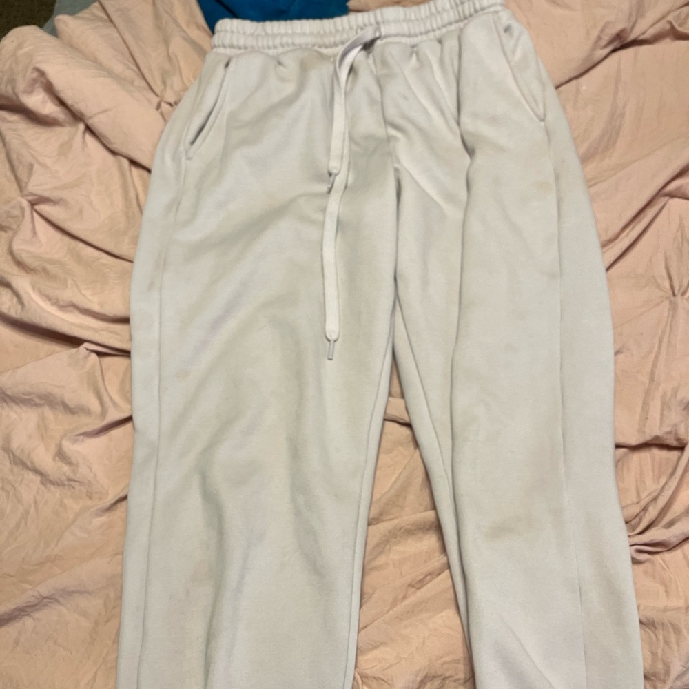 Fabletics joggers